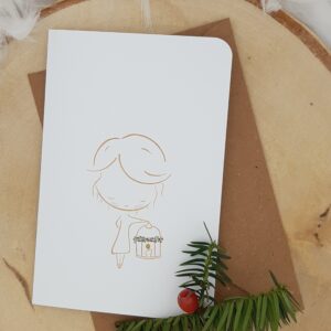 Voorkant kerstkaart meisje met lantaarn